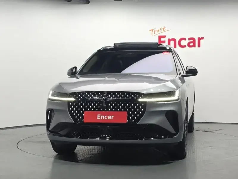 2025 Lincoln Nautilus с пробегом 21 047 км