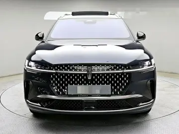 2024 Lincoln Nautilus с пробегом 57 483 км