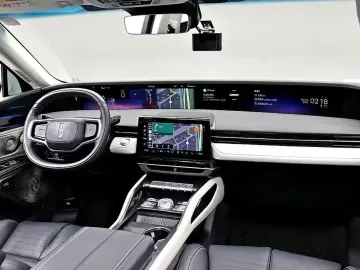 2024 Lincoln Nautilus с пробегом 57 483 км