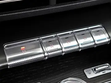 2024 Lincoln Nautilus с пробегом 57 483 км