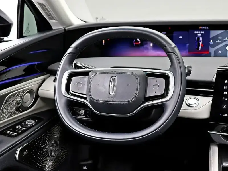 2024 Lincoln Nautilus с пробегом 57 483 км