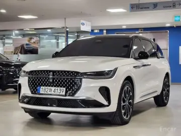 2023 Lincoln Nautilus с пробегом 22 750 км