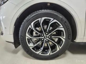 2023 Lincoln Nautilus с пробегом 22 750 км