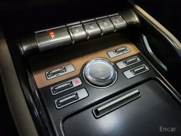 2023 Lincoln Nautilus с пробегом 22 750 км