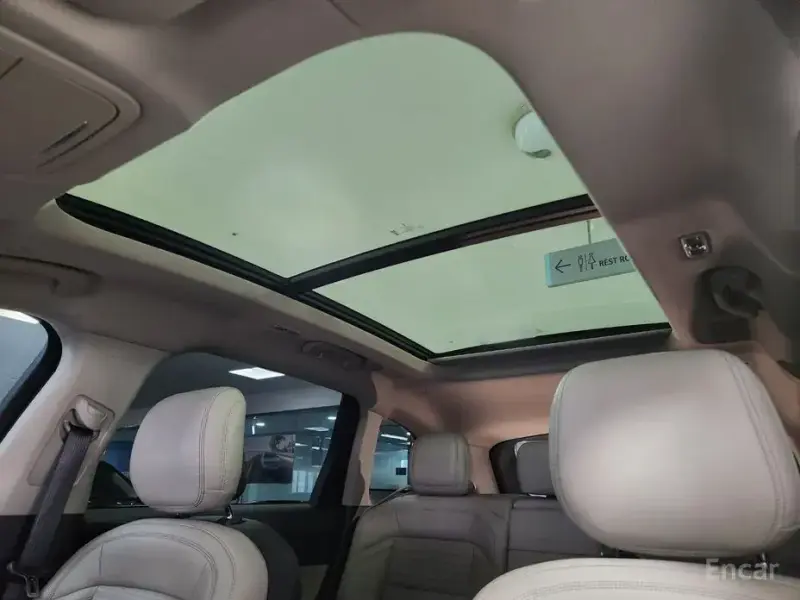 2023 Lincoln Nautilus с пробегом 22 750 км