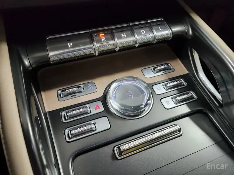 2023 Lincoln Nautilus с пробегом 21 132 км