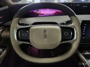 2023 Lincoln Nautilus с пробегом 21 132 км