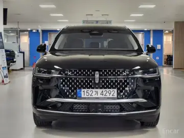 2023 Lincoln Nautilus с пробегом 26 569 км