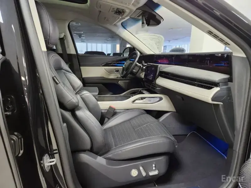 2023 Lincoln Nautilus с пробегом 26 569 км