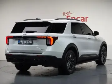 2025 Ford Explorer с пробегом 5 165 км