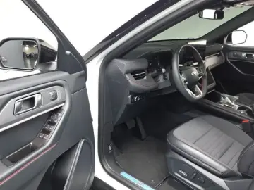 2025 Ford Explorer с пробегом 5 165 км