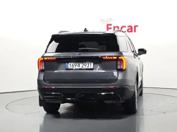 2024 Ford Explorer с пробегом 27 294 км