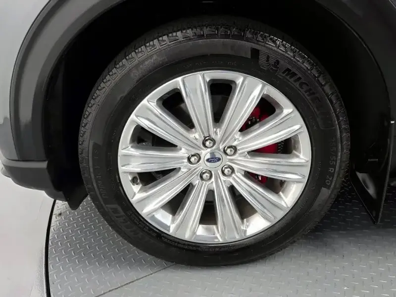 2024 Ford Explorer с пробегом 27 294 км