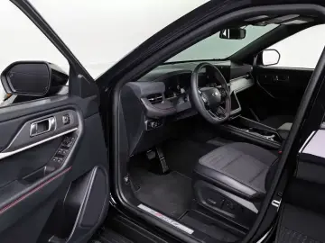 2025 Ford Explorer с пробегом 7 416 км