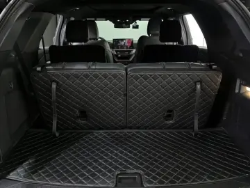2025 Ford Explorer с пробегом 7 416 км