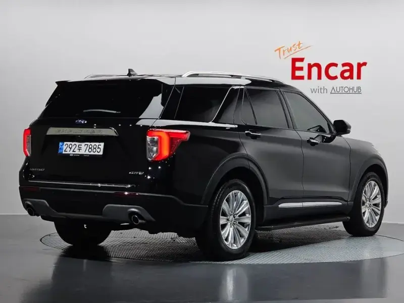 2023 Ford Explorer с пробегом 16 263 км