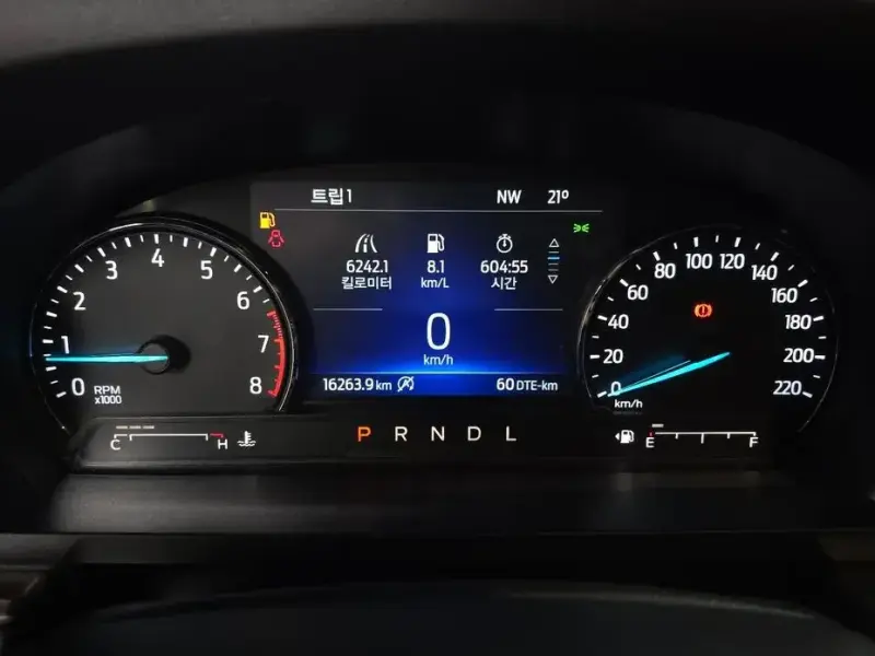 2023 Ford Explorer с пробегом 16 263 км