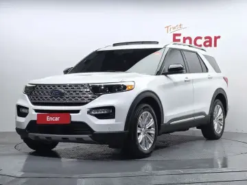 2023 Ford Explorer с пробегом 14 468 км