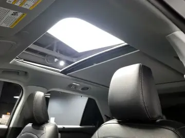 2023 Ford Explorer с пробегом 14 468 км