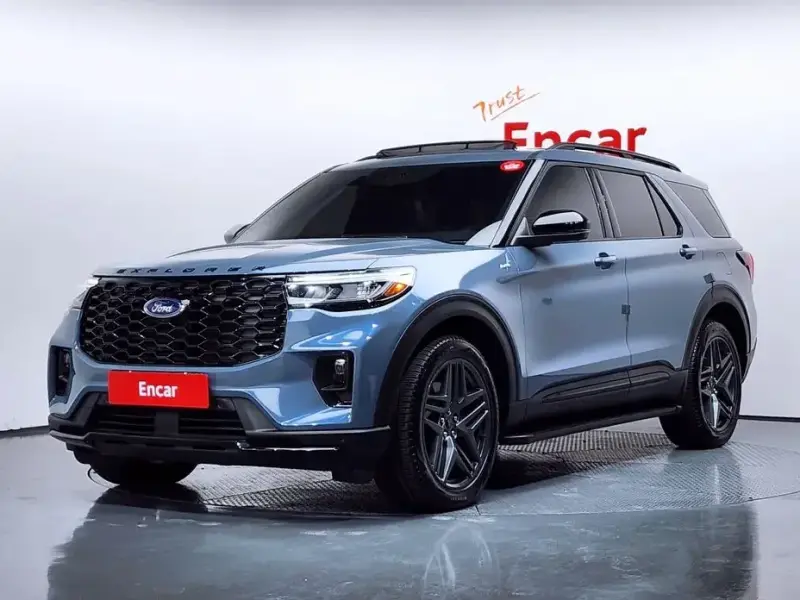 2025 Ford Explorer с пробегом 7 261 км