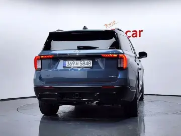 2025 Ford Explorer с пробегом 7 261 км