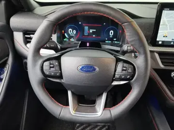 2025 Ford Explorer с пробегом 7 261 км
