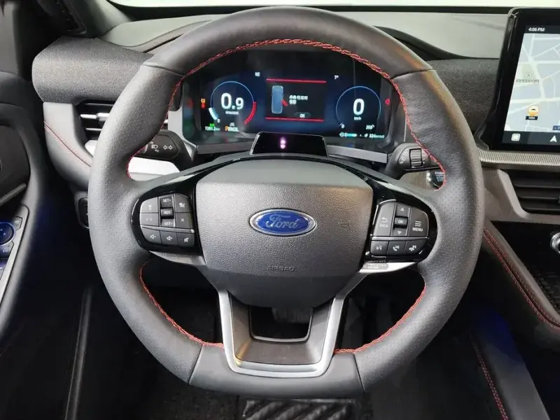 2025 Ford Explorer с пробегом 7 261 км