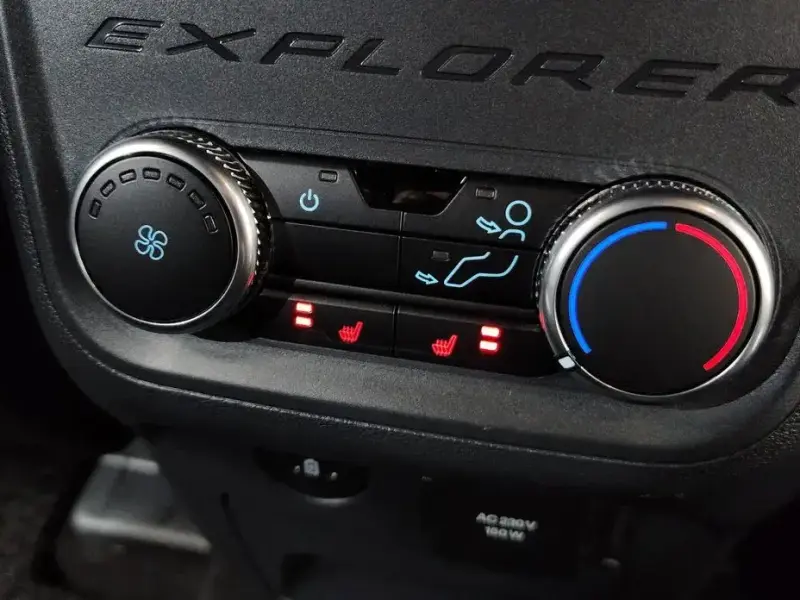 2025 Ford Explorer с пробегом 7 261 км