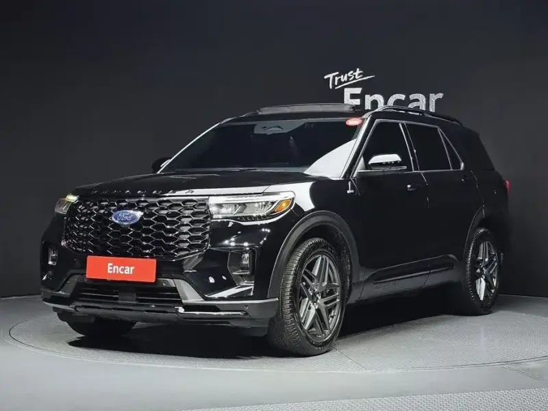 2024 Ford Explorer с пробегом 49 411 км