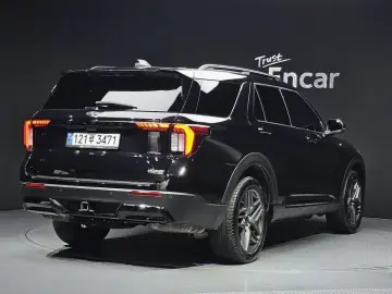 2024 Ford Explorer с пробегом 49 411 км
