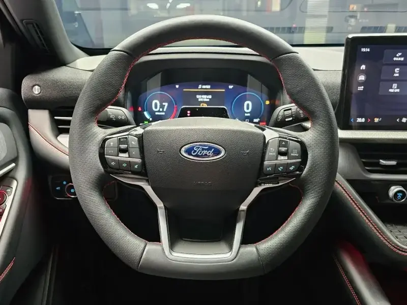 2024 Ford Explorer с пробегом 49 411 км