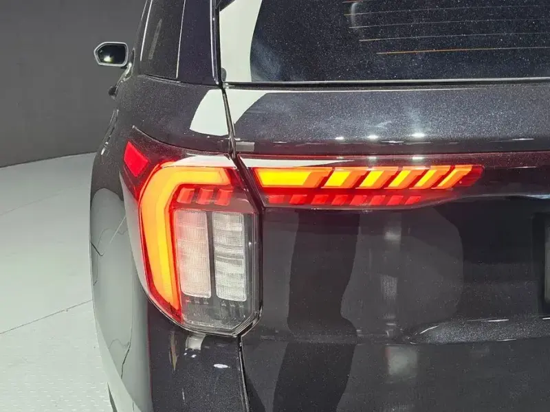 2024 Ford Explorer с пробегом 49 411 км
