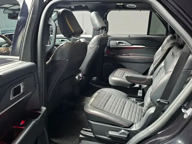 2024 Ford Explorer с пробегом 49 411 км
