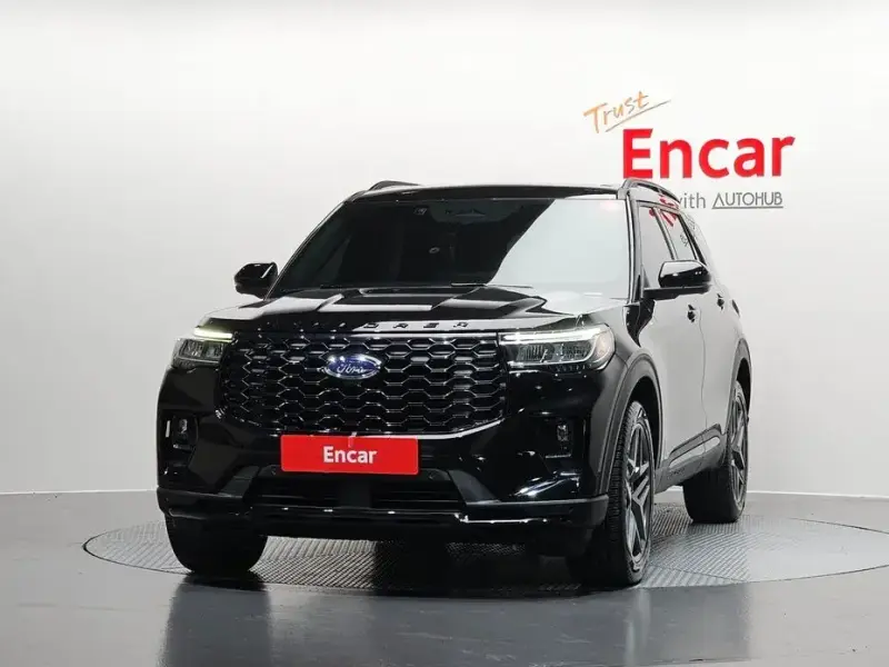2024 Ford Explorer с пробегом 14 041 км
