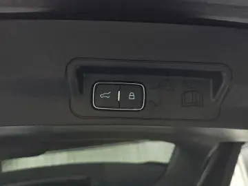2024 Ford Explorer с пробегом 14 041 км