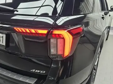 2024 Ford Explorer с пробегом 14 041 км