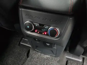2024 Ford Explorer с пробегом 14 041 км