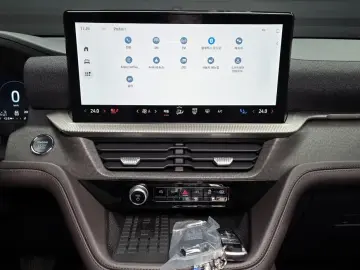 2024 Ford Explorer с пробегом 9 061 км