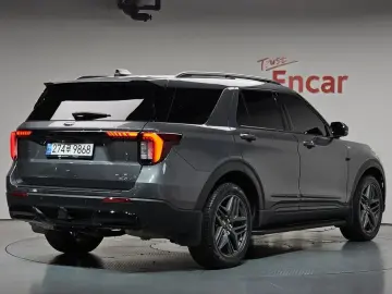 2025 Ford Explorer с пробегом 19 133 км