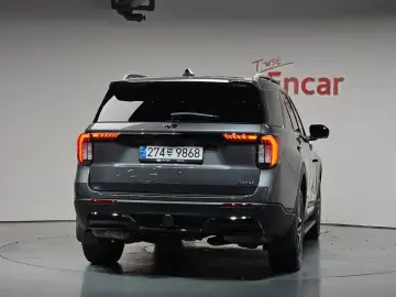 2025 Ford Explorer с пробегом 19 133 км