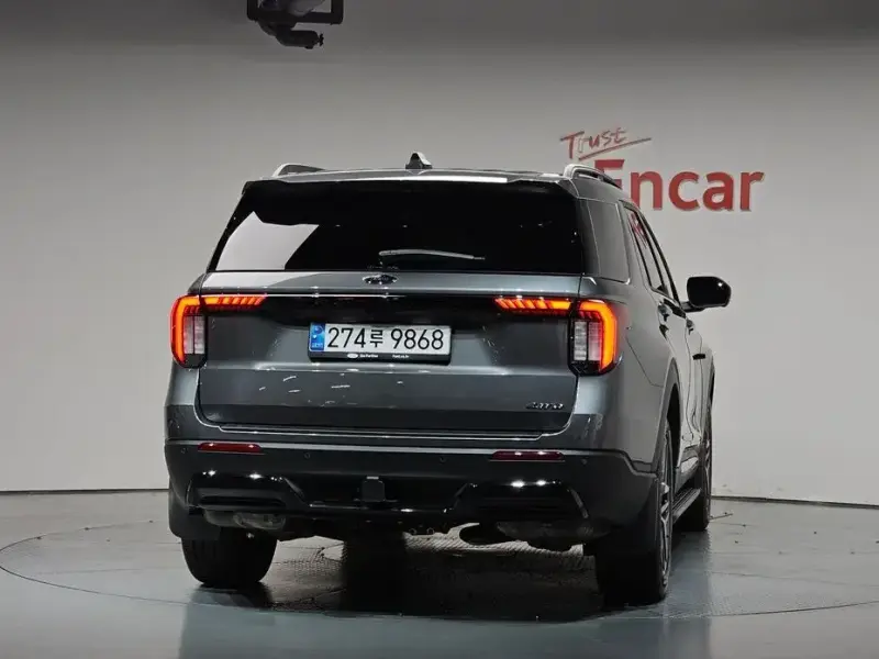 2025 Ford Explorer с пробегом 19 133 км