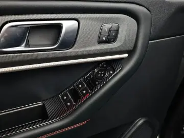 2025 Ford Explorer с пробегом 19 133 км