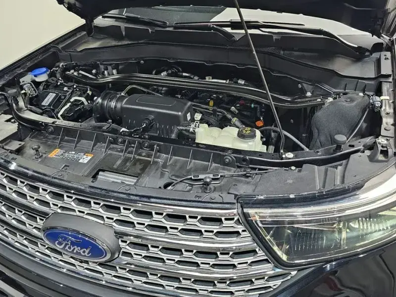2023 Ford Explorer с пробегом 6 409 км