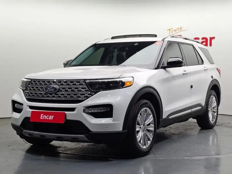2023 Ford Explorer с пробегом 23 145 км