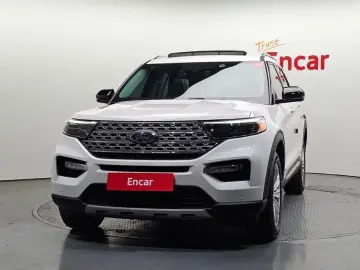 2023 Ford Explorer с пробегом 23 145 км