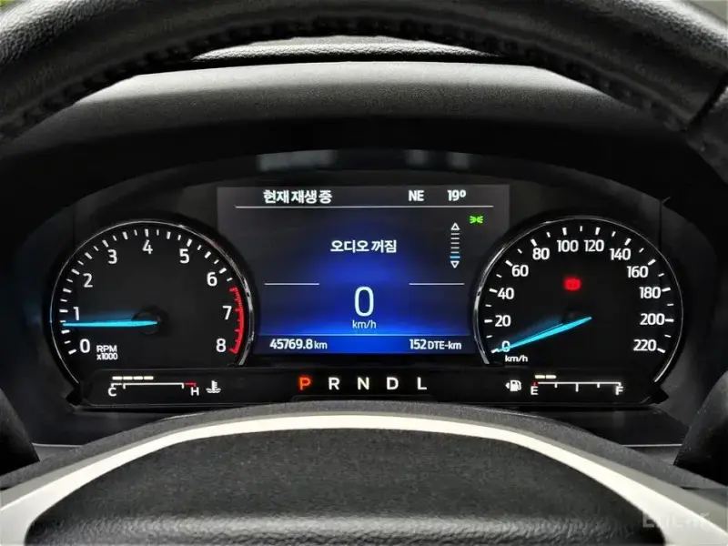 2023 Ford Explorer с пробегом 45 800 км