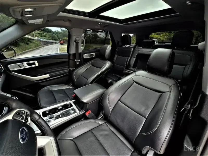 2023 Ford Explorer с пробегом 45 800 км