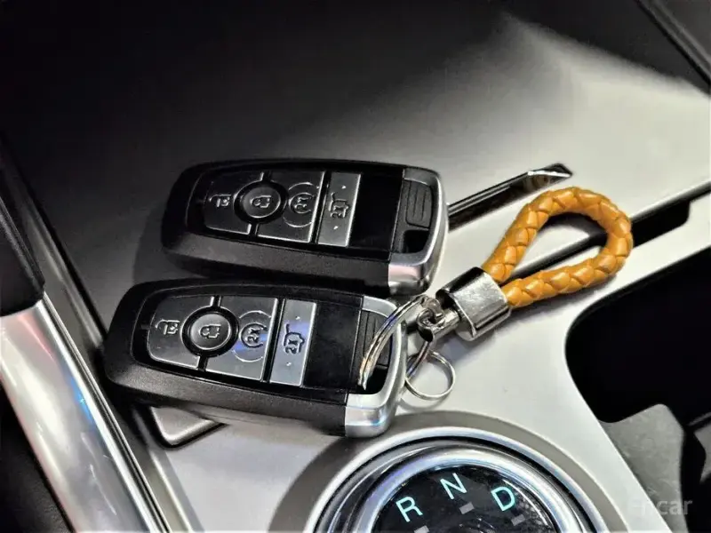 2023 Ford Explorer с пробегом 45 800 км