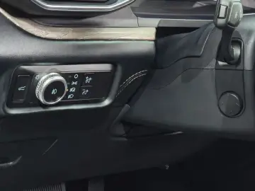2023 Ford Explorer с пробегом 47 256 км