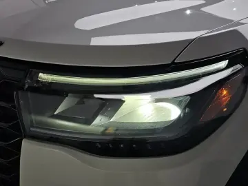 2024 Ford Explorer с пробегом 15 792 км